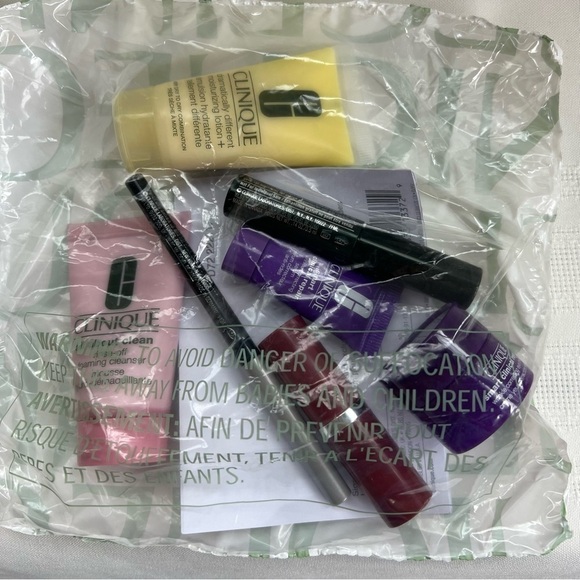 Clinique Smart Refresh 8-piece Kit NEW SEALED over $125 value - Picture 4 of 10
